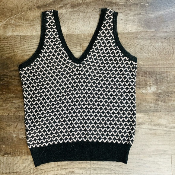 ZARA KNIT V NECK TANK SIZE M - Picture 4 of 5